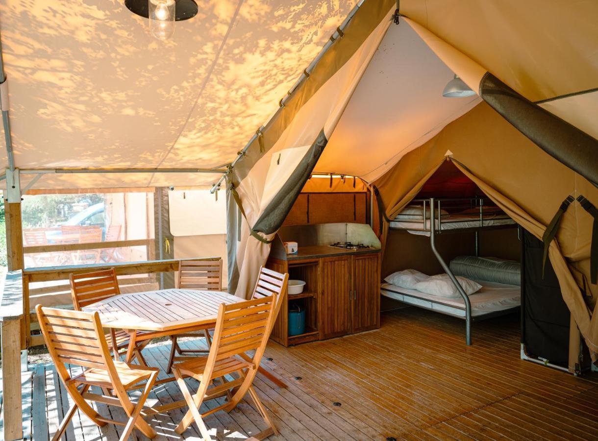 Aloha Plage Camping 4Etoiles Sampzon Exterior foto